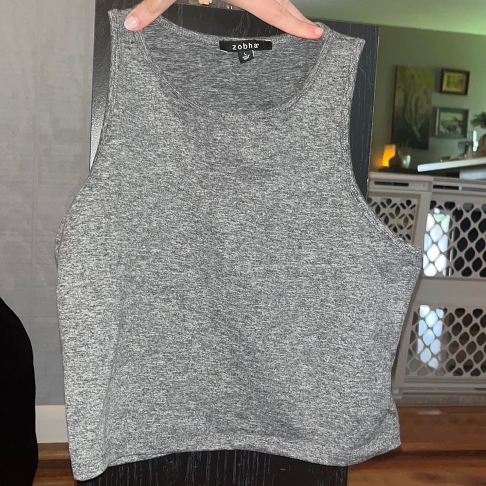 Crop top